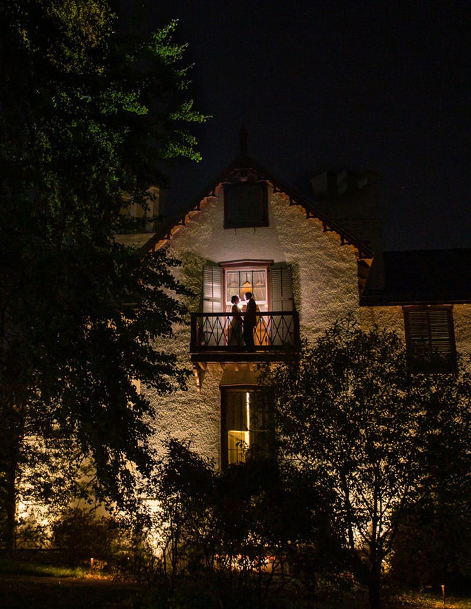 Lincoln Cottage Nighttime Wedding